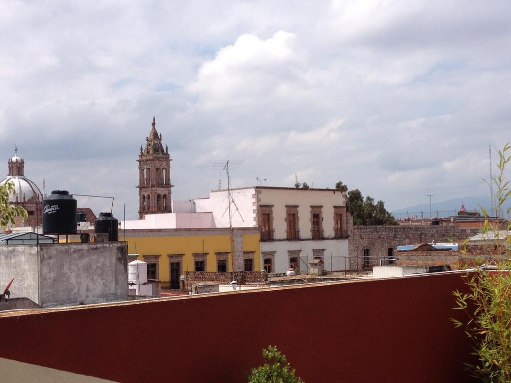 Hostal Casa Castillo Morelia Exterior photo