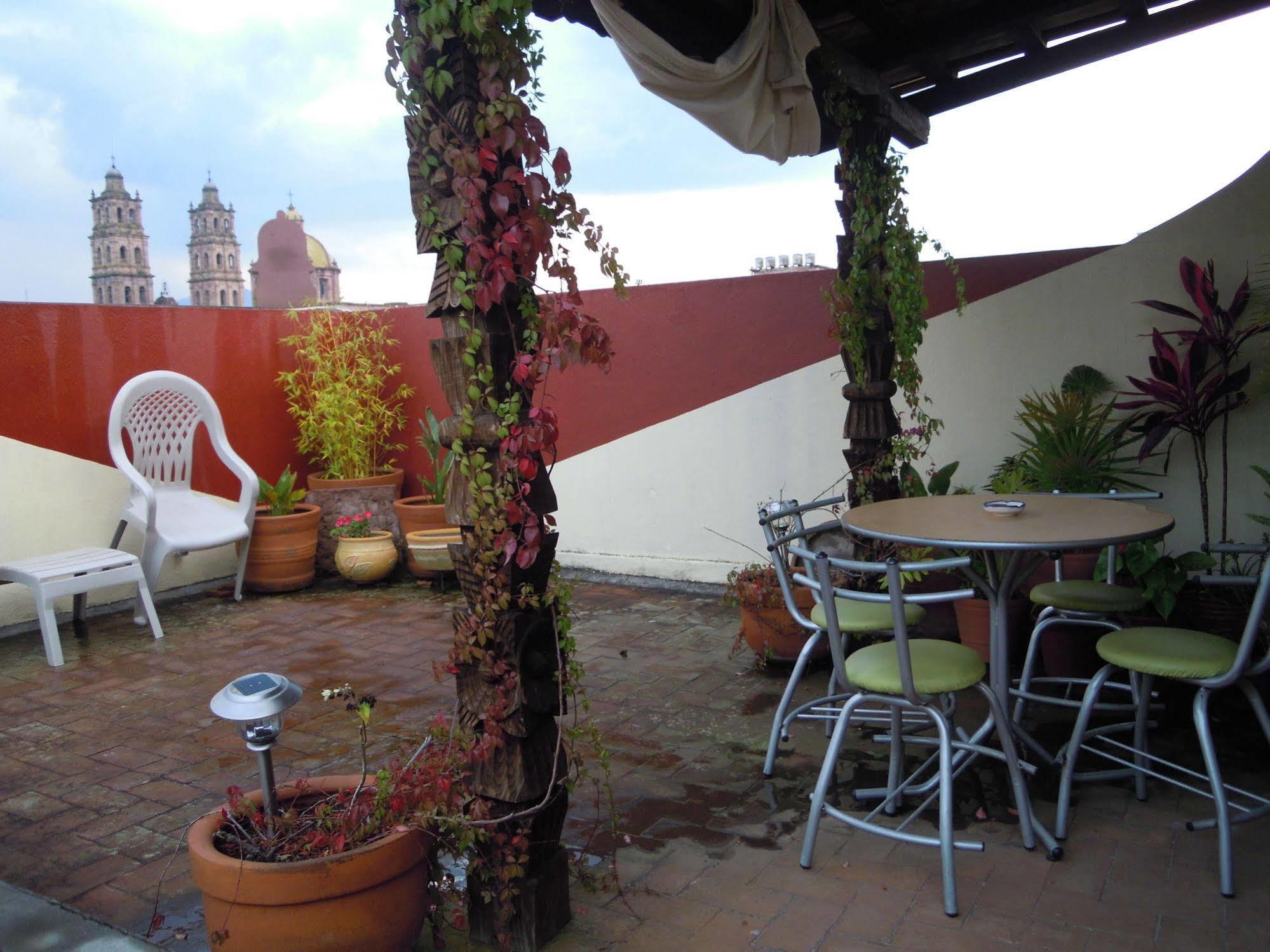Hostal Casa Castillo Morelia Exterior photo